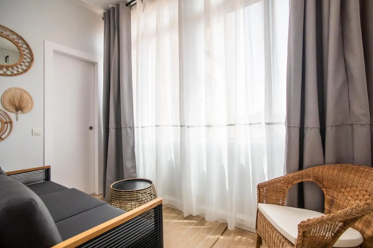Tendency Apartments Miro 6 Barcelona